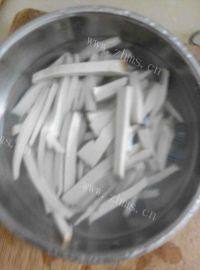 如此诱人的蒜苗炒豆干做法图解3)