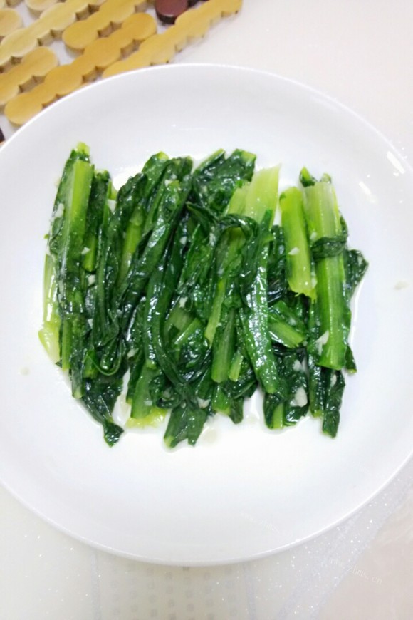 好吃的蒜蓉油麦菜