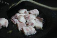 家常菜栗子红烧肉做法图解4)