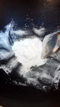 美味早餐黑芝麻糊做法图解2)