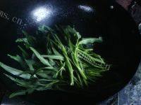 清香的清炒空心菜做法图解5)
