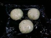自制鲜奶高钙芝麻吐司做法图解4)