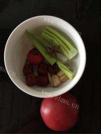 营养的山药炖牛腩做法图解1)