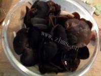 鲜香的木耳炒油菜做法图解2)