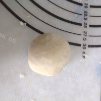 自制枣泥菊花酥做法图解11)