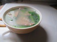 清淡的菠菜猪肝汤