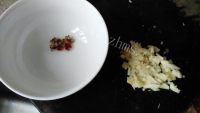 家常菜莲藕炖排骨做法图解3)