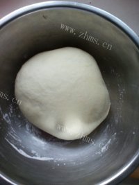 自制鸡肉土豆披萨做法图解7)