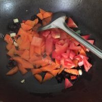 美味西红柿炒胡萝卜的做法图解七