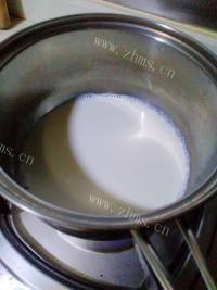 美味的姜撞奶做法图解5)