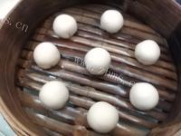 香气浓郁的奶黄包做法图解12)