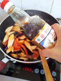 家常菜茄汁茄子做法图解6)