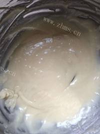 香气浓郁的黑芝麻脆饼做法图解5)
