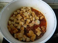 家常菜肉末豆腐做法图解8)