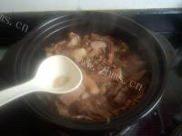  好吃的咸肉炖方笋干做法图解12)