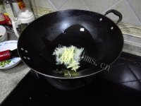 美味的香辣泥鳅做法图解2)