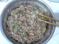 秀色可餐的芹菜猪肉水饺做法图解4)