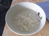 好吃的金蒜鸡翅做法图解4)