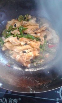 家常菜辣椒炒蛋
