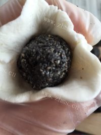 美味营养的黑芝麻汤圆做法图解9)