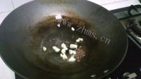 特下饭的蒜苔炒牛肉做法图解3)