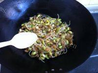 家常菜清炒黄豆芽