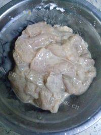 DIY青椒炒肉做法图解4)