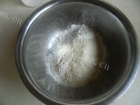 玉盘珍馐的煎饼果子做法图解1)