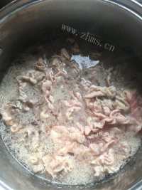 诱人的酸汤肥牛做法图解2)