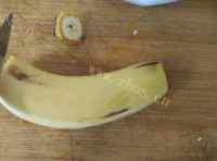 垂涎欲滴的炸香蕉的做法图解二