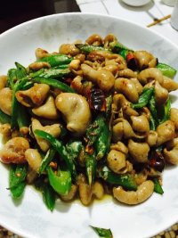 家常菜尖椒肥肠