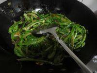 家常豆豉鲮鱼油麦菜