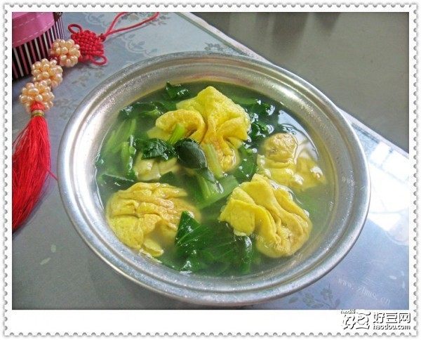 青菜蛋饺汤