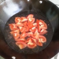 珍馐美味的西红柿鸡蛋汤的做法图解四