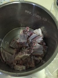 美味的红焖羊排做法图解1)