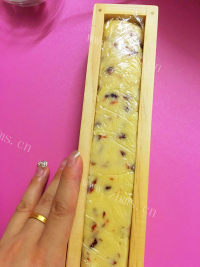 色香味俱全的蔓越莓饼干做法图解9)