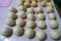 独特的老婆饼做法图解15)