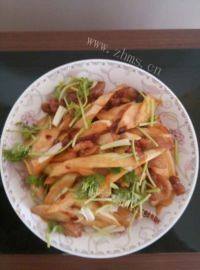 家常菜肉炒茭白