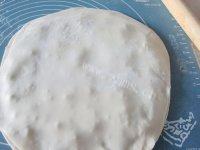 最爱的韭菜鸡蛋馅饼做法图解8)