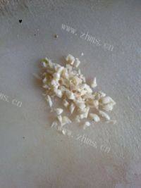 家常菜凉拌菠菜粉丝做法图解5)