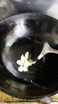 一个人的丝瓜炒鸡蛋做法图解6)
