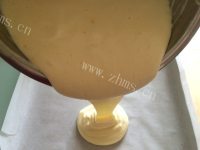 自制蓝莓蛋糕卷做法图解13)