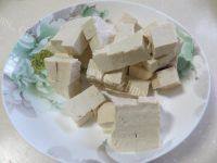 妈妈做的小白菜炖豆腐的做法图解二