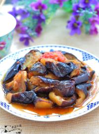 家常菜西红柿烧茄子