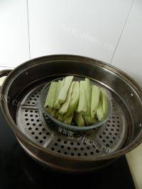 家常菜肉末蒸茄子做法图解5)