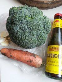 家常菜蚝油西兰花做法图解1)