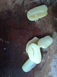 美味的酥香土豆片做法图解2)