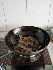 好吃不腻的溜肝尖儿做法图解4)