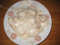 「家有大厨」杏鲍菇炒肉片做法图解2)