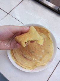 自制黑芝麻鸡蛋饼